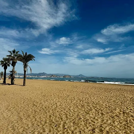 Reyes Catolicos Premium Beach, Playa Urbanova, * Аликанте
