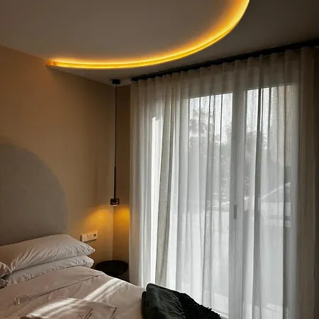 Reyes Catolicos Premium Beach, Playa Urbanova, Апартаменты