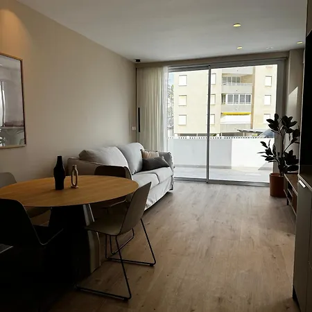 Апартаменты Reyes Catolicos Premium Beach, Playa Urbanova, *